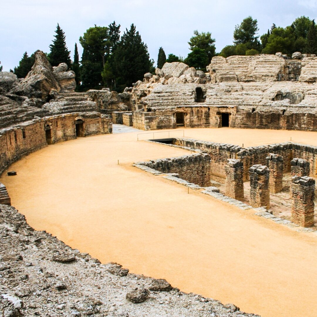 que ver sevilla italica
