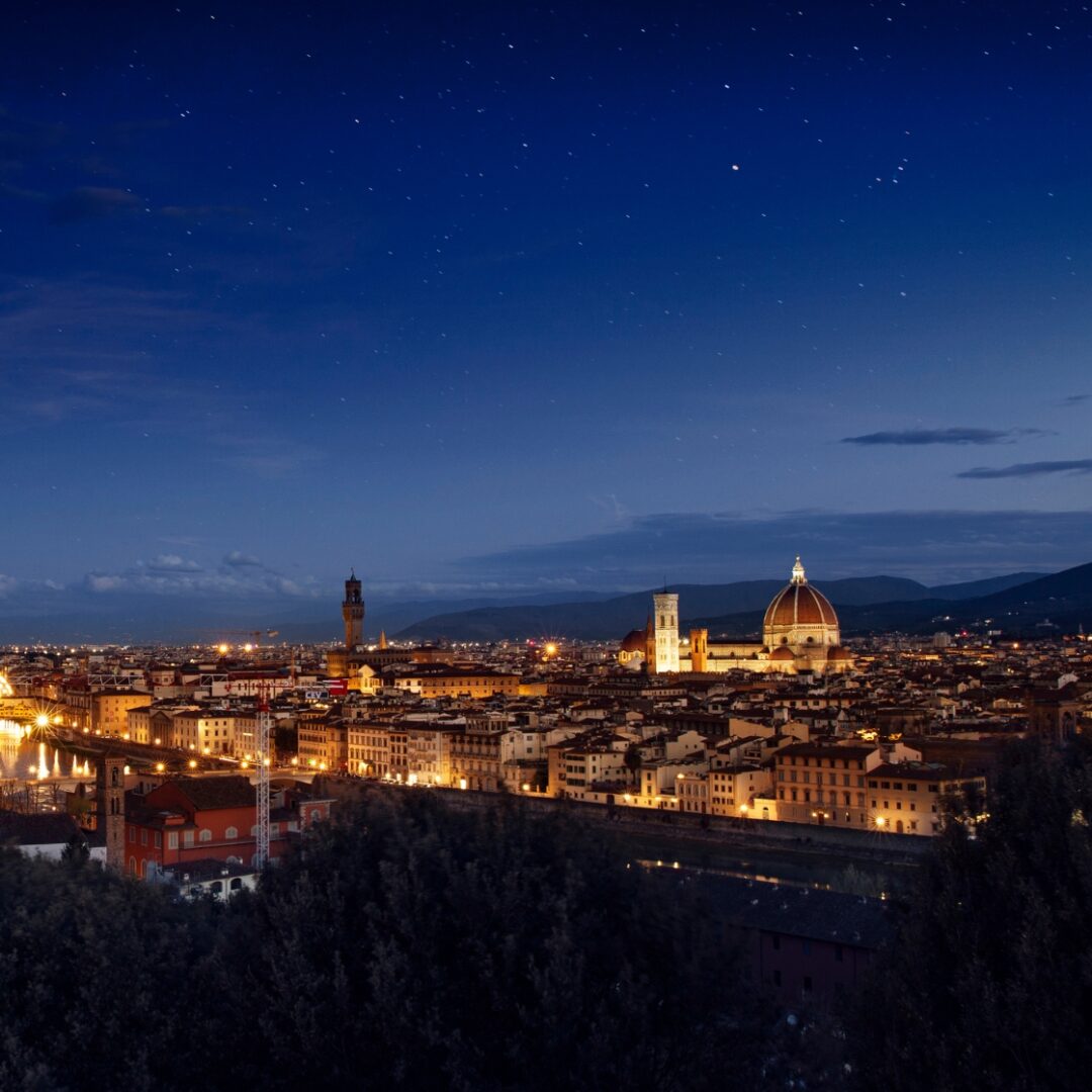 tour de noche florencia que ver
