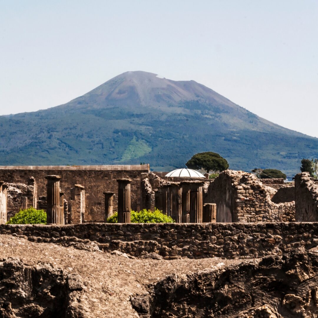 que ver en turin y pompeya