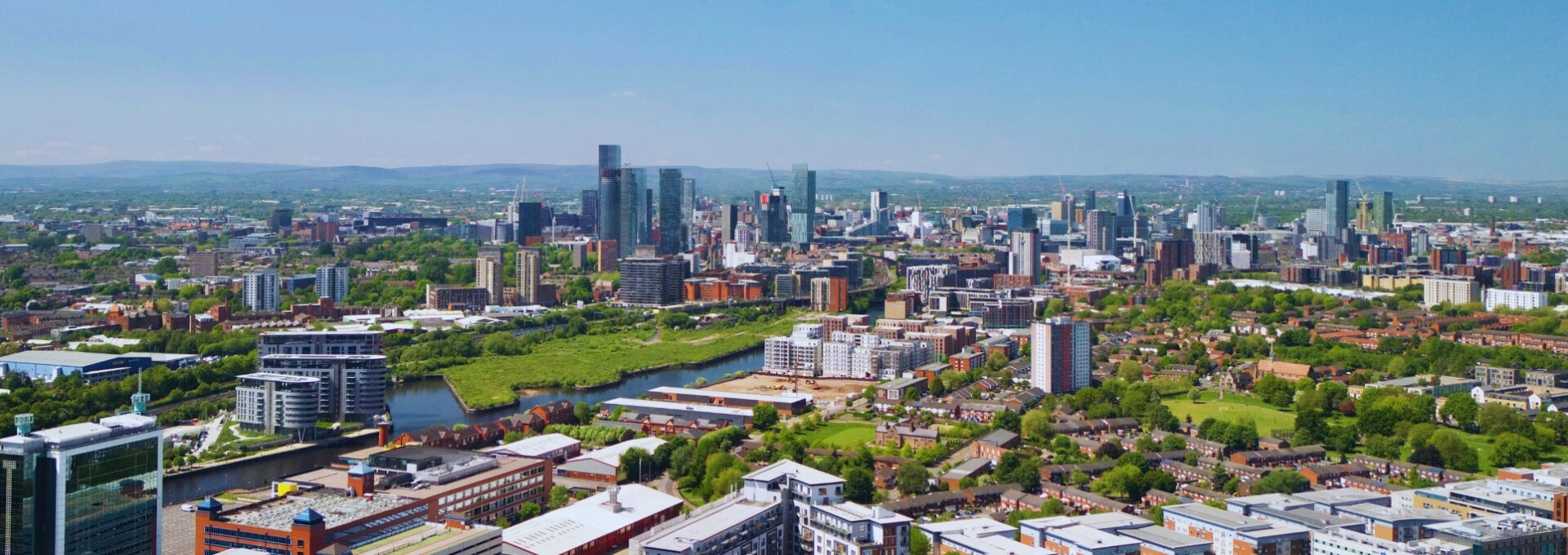 como ir del aeropuerto a manchester